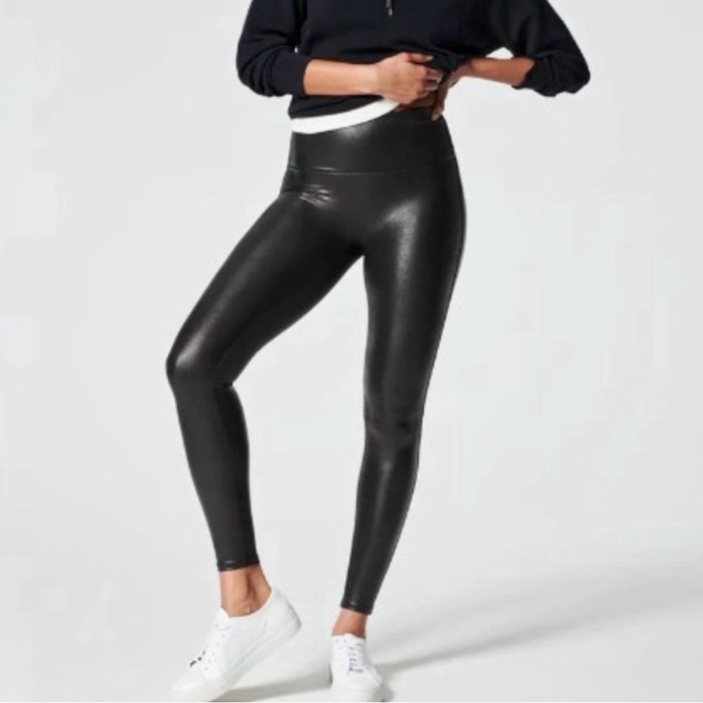 Spanx Faux Leather Leggings Medium